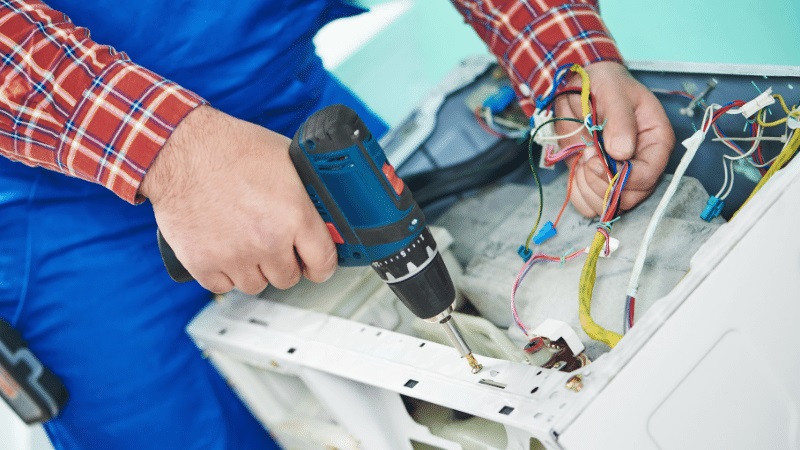 Kocaeli ECA ECA çamaşır makinesi kart tamiri – Su almama arızası orijinal parça ile giderildi. - Teknik servis örneği